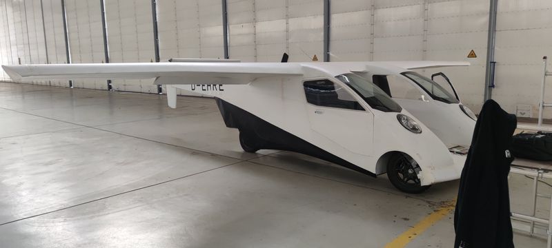 Carplane in der Halle